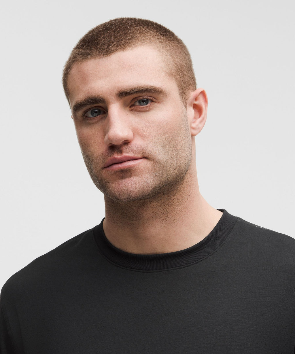 EasySet Training Long-Sleeve Shirt