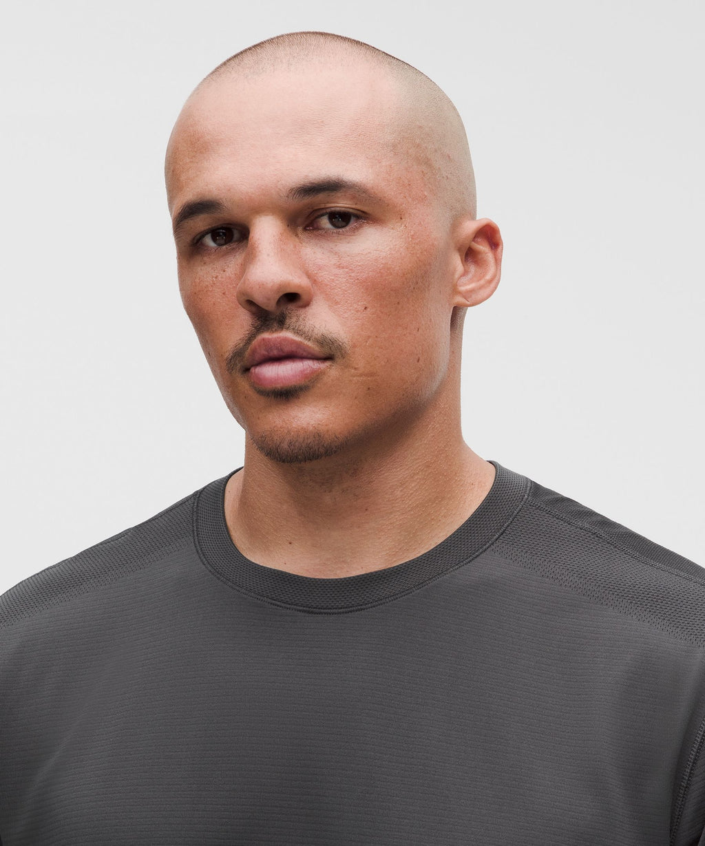 Metal Vent Tech Relaxed-Fit Short-Sleeve ShirtTraining