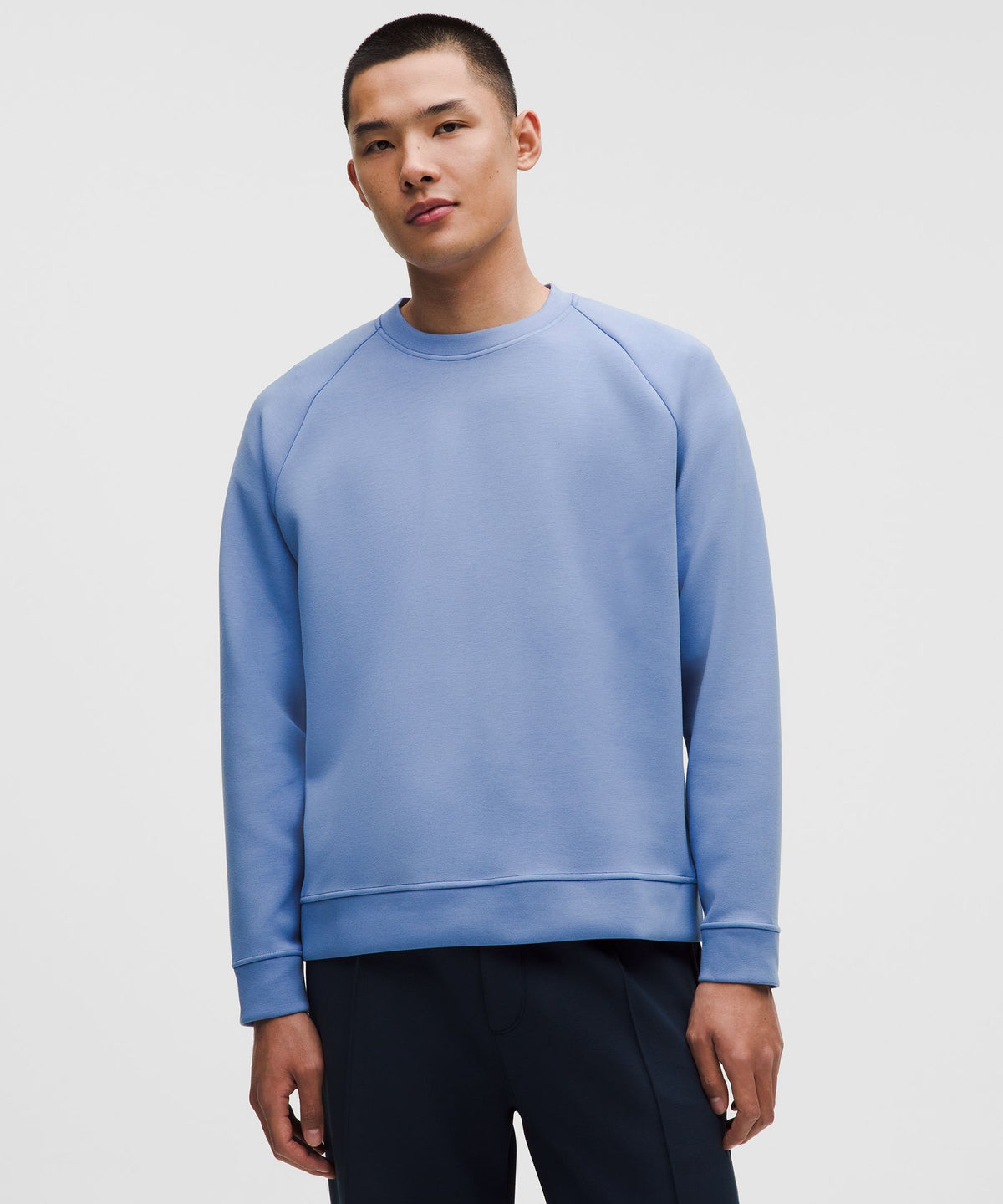 Smooth Spacer Classic-Fit Crew