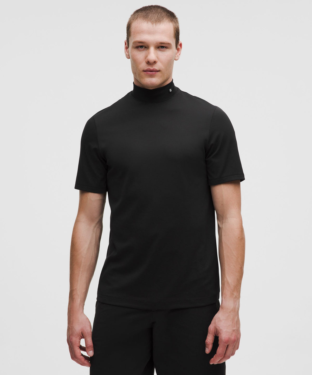 ShowZero Slim-Fit Mockneck Shirt