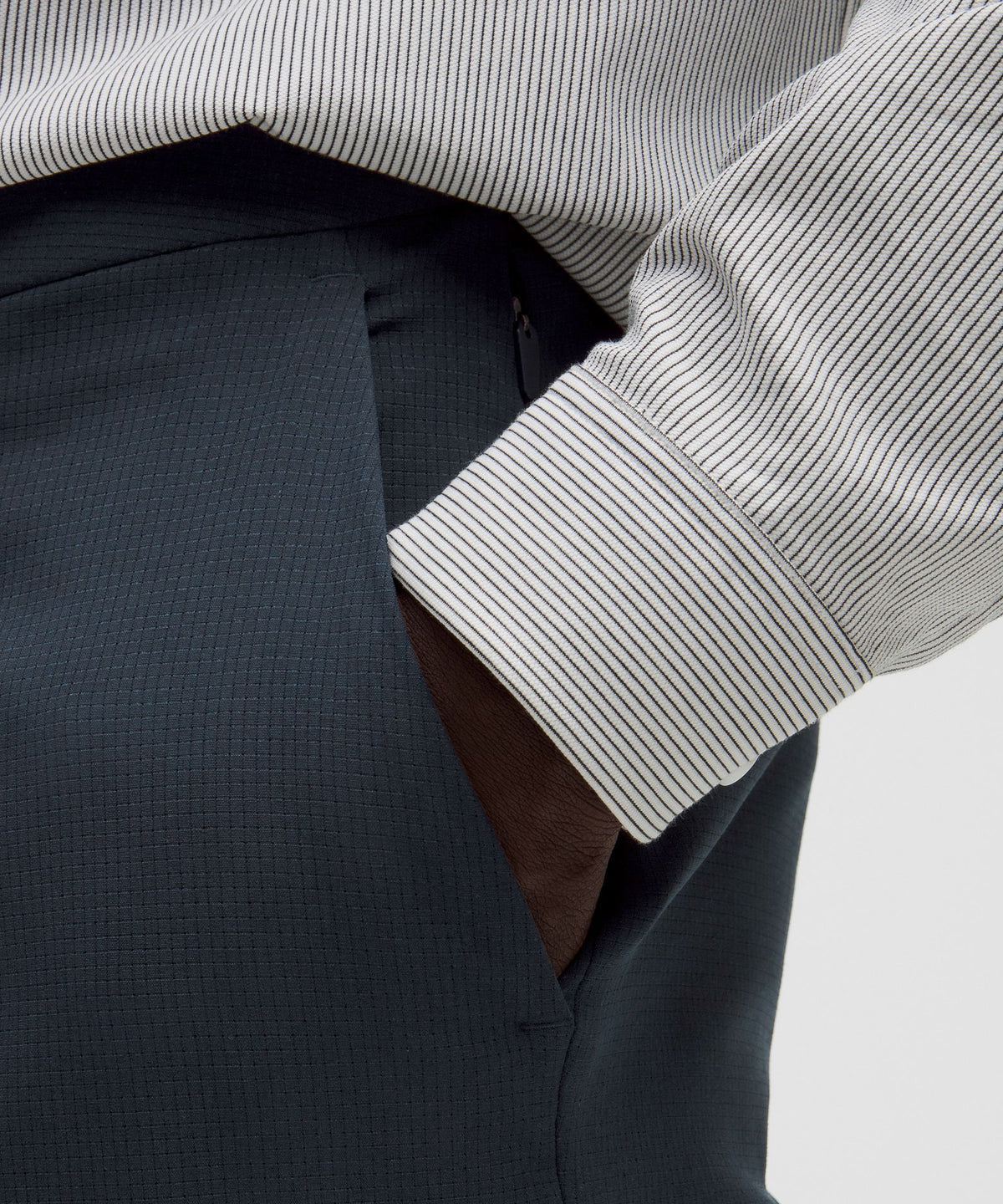 ABC Slim-Fit Trouser 32LWovenAir
