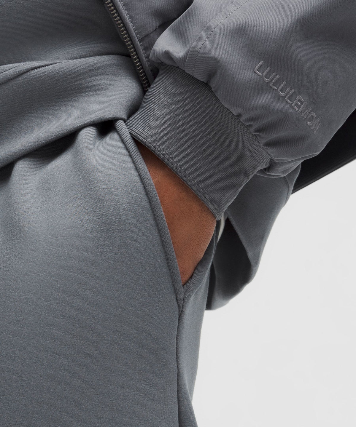 Smooth Spacer Pintuck PantRegular
