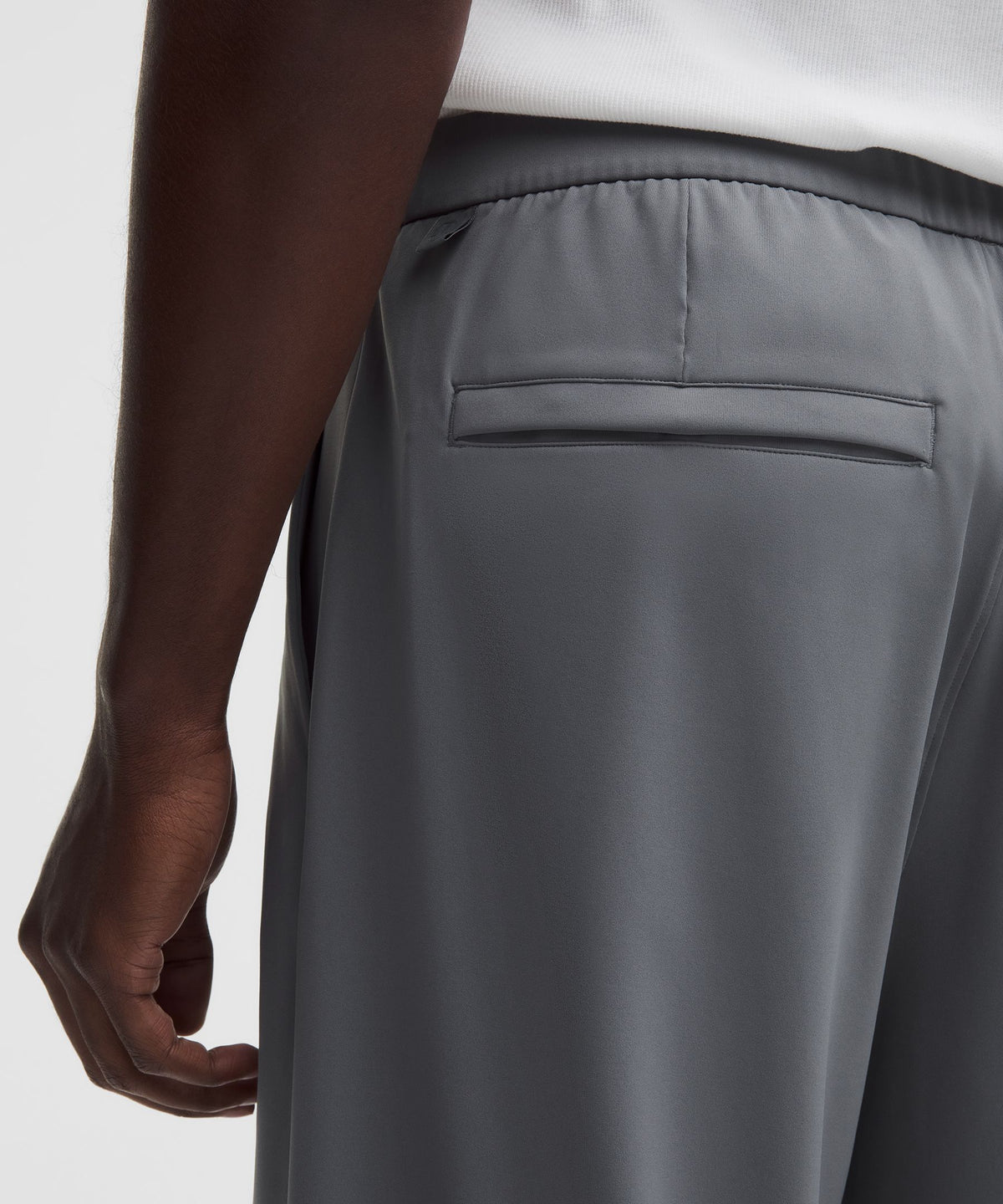 Men's Daydrift Relaxed-Fit Pleated Trouser RegularNo Belt Loops