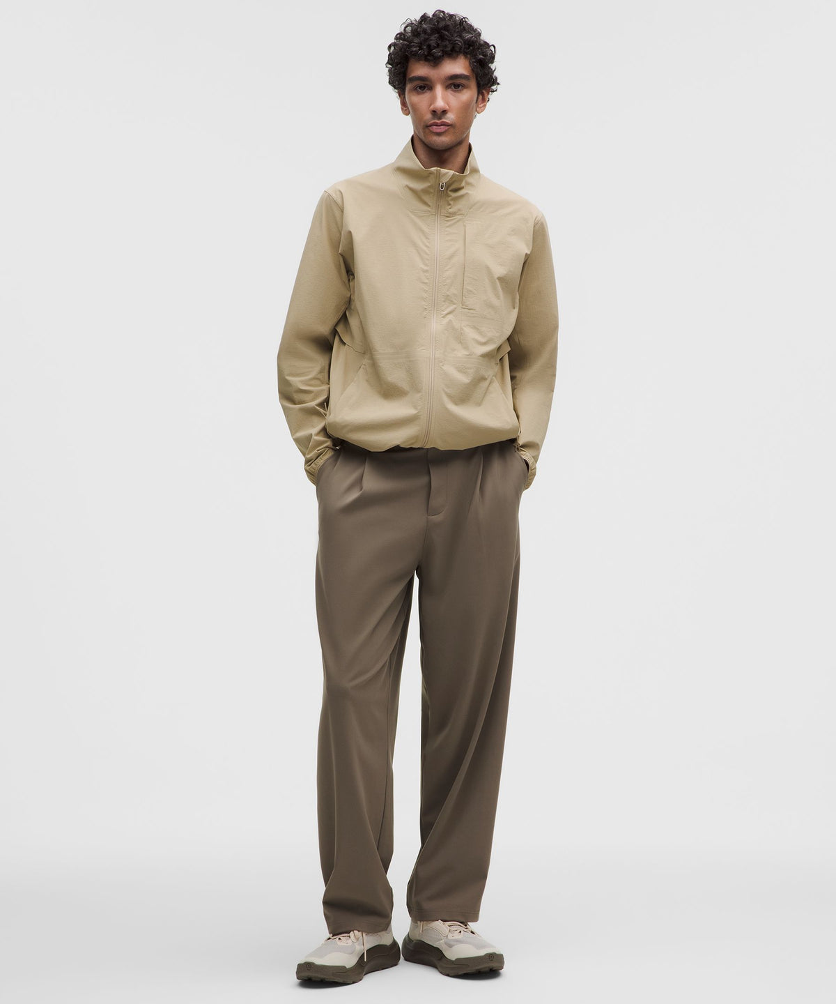Men's Daydrift Relaxed-Fit Pleated TrouserRegular