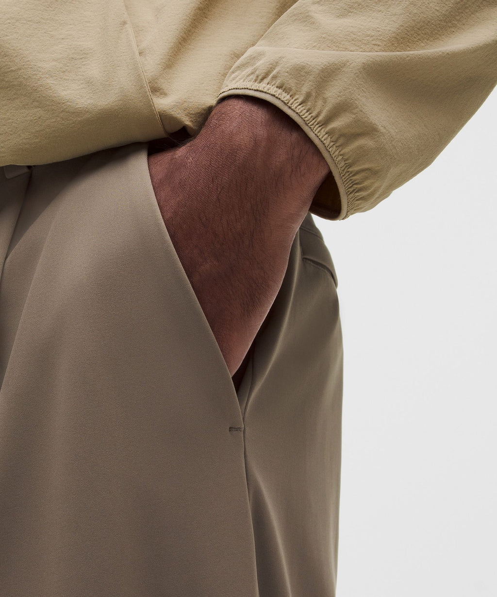 Men's Daydrift Relaxed-Fit Pleated TrouserRegular