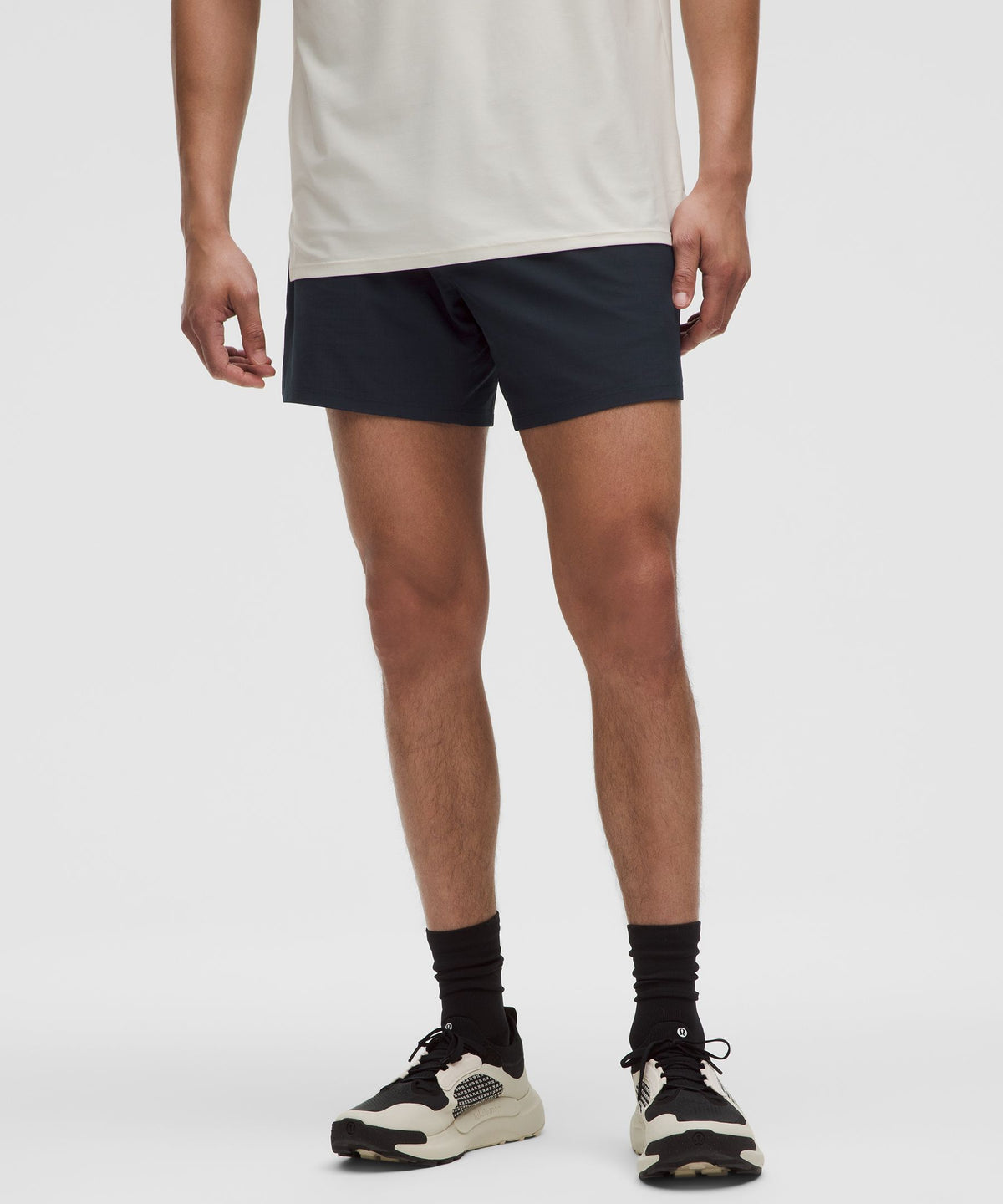 Mile Maker Ripstop Linerless Short 6"