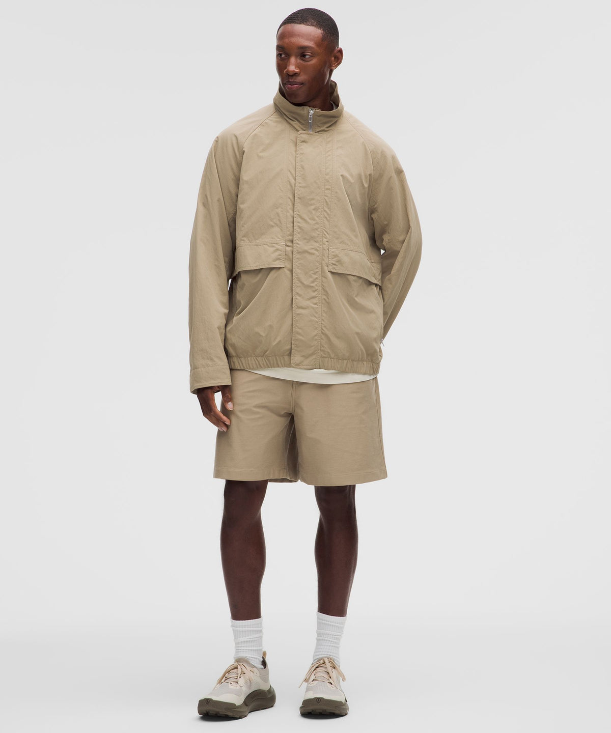 EasyFive Relaxed-Fit Short 7"