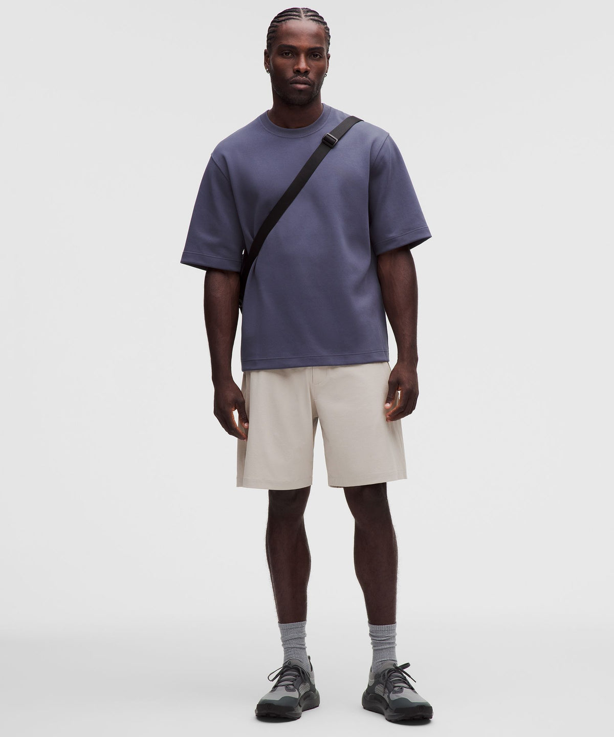 Zero Tucks Relaxed-Fit Short 8"