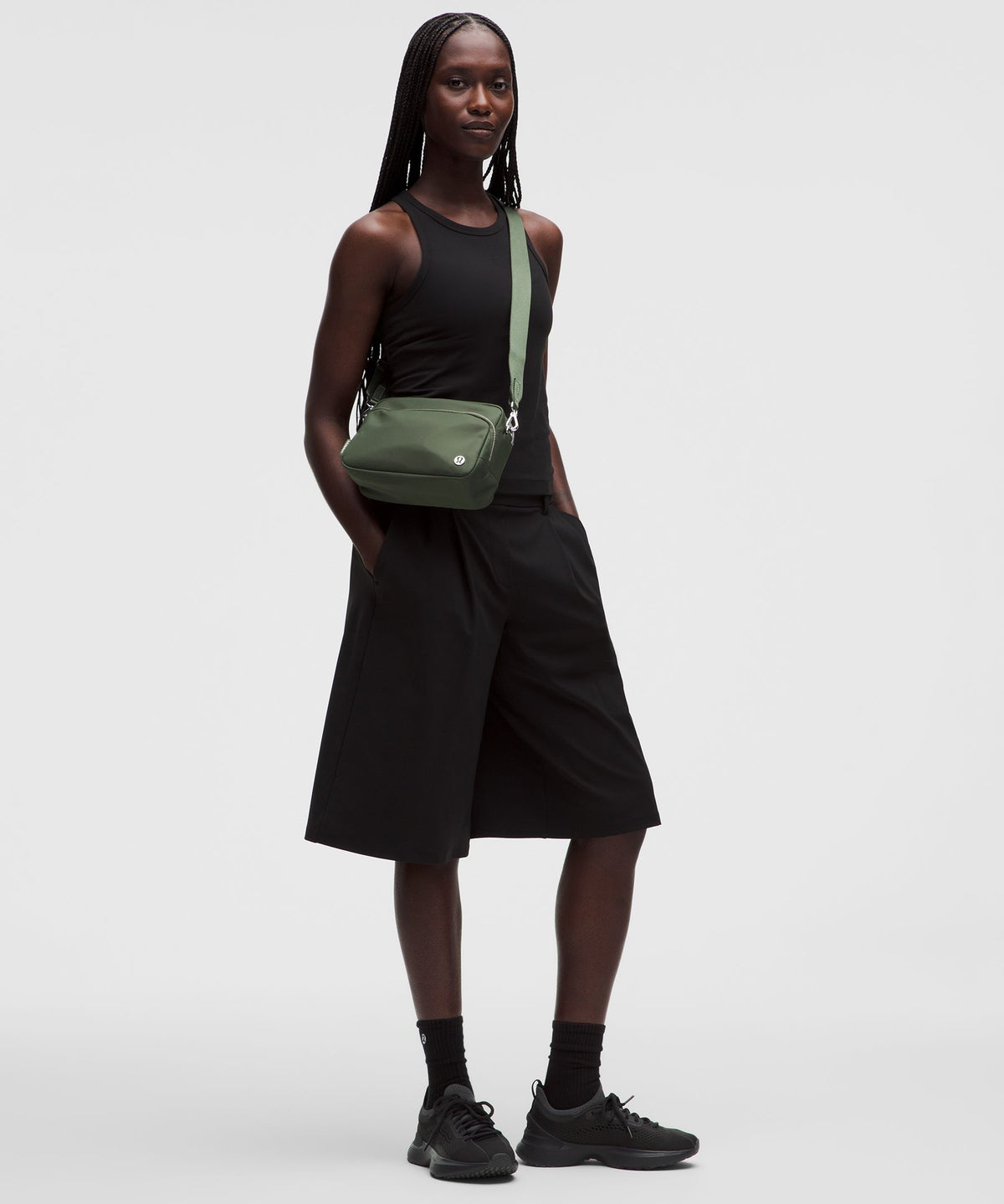 Everywhere Crossbody 3L LargeMetal Hardware