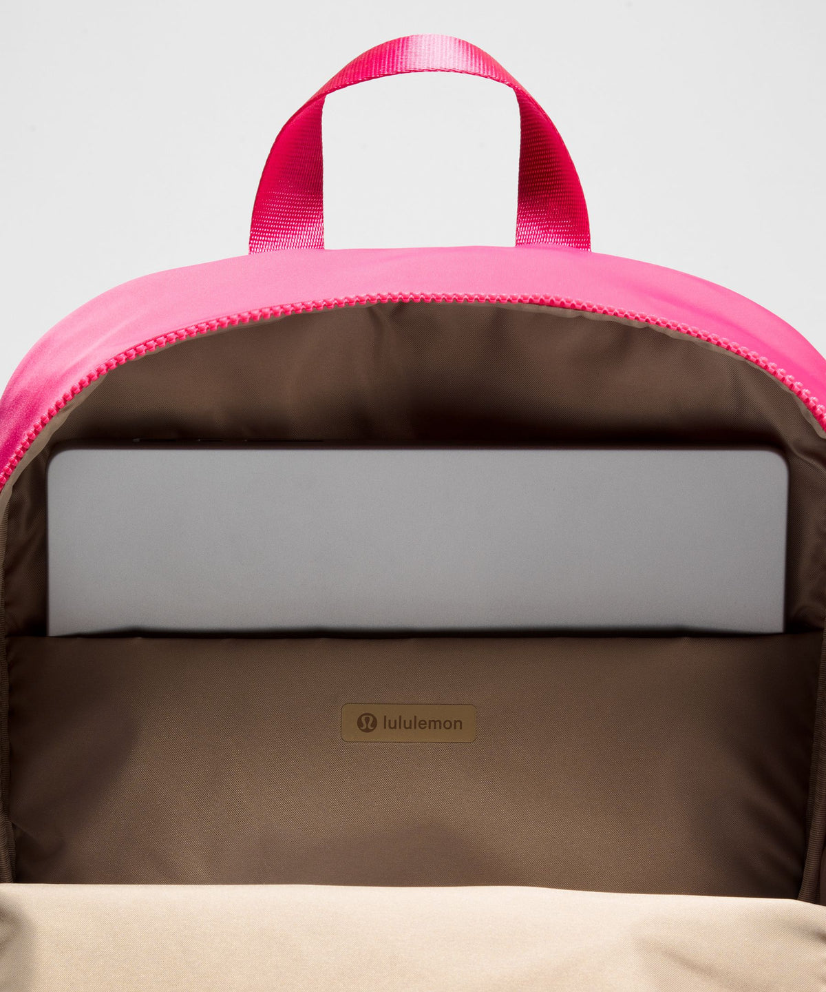 Everywhere Backpack 22L
