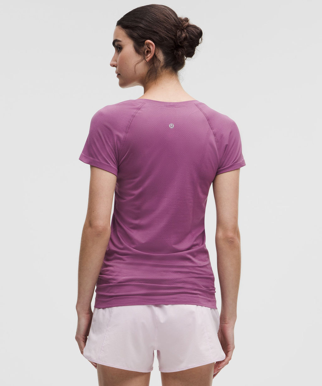 Swiftly Tech Short-Sleeve Shirt 2.0Hip Length