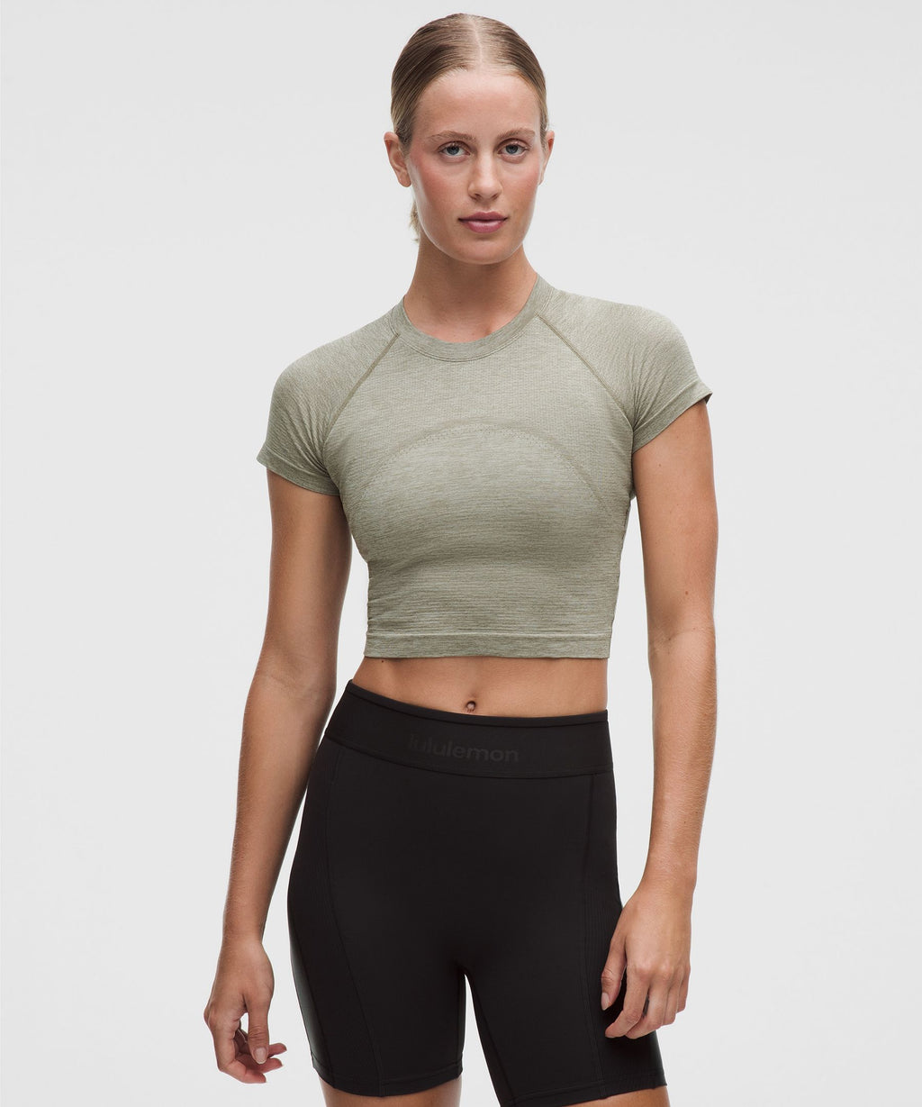 Swiftly Tech Cropped Short-Sleeve Shirt 2.0