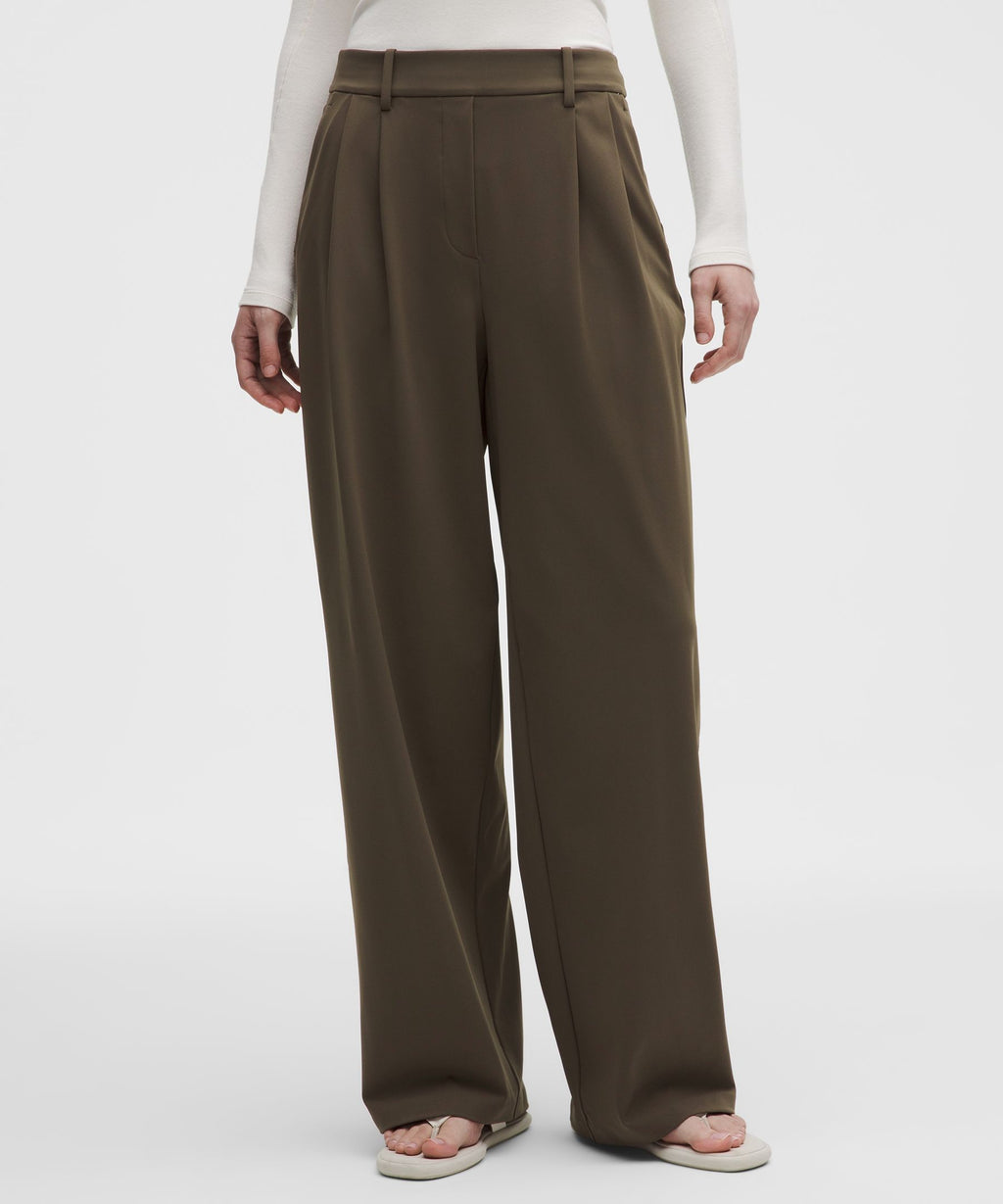 Daydrift High-Rise Wide-Leg TrouserShort
