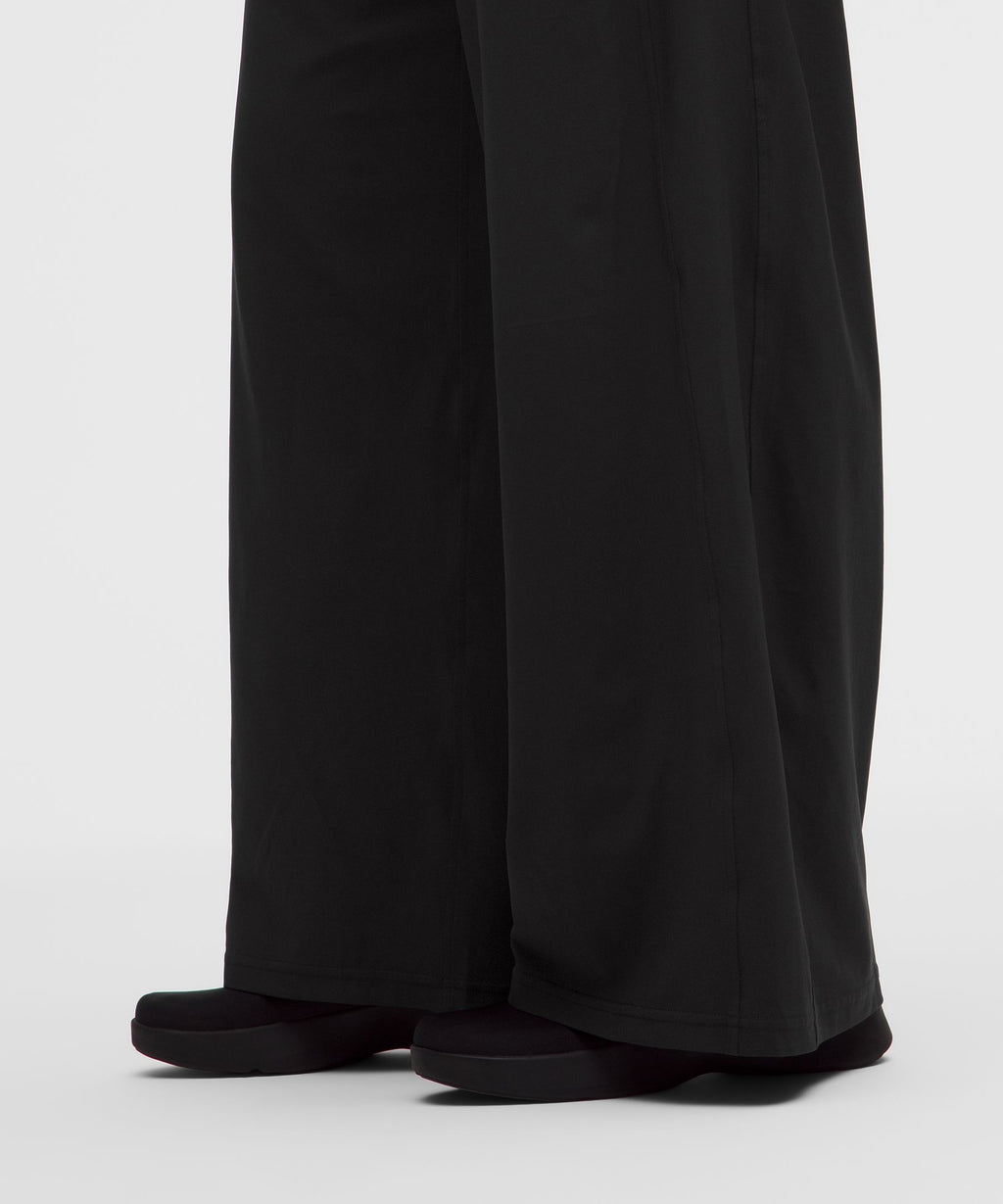 Swift High-Rise Wide-Leg PantLogo Waistband
