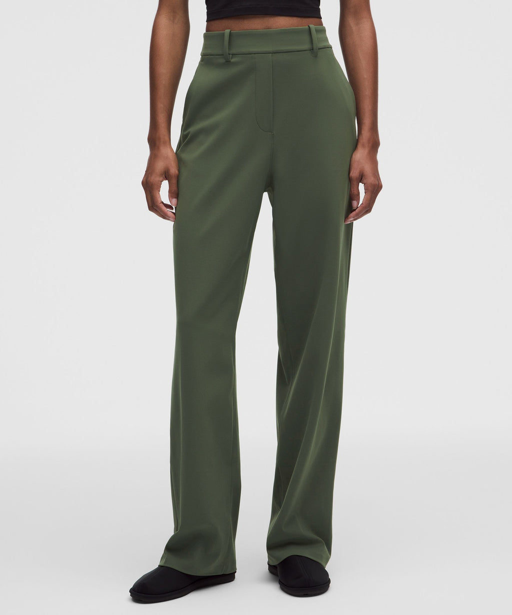 Daydrift High-Rise Straight-Leg TrouserShort