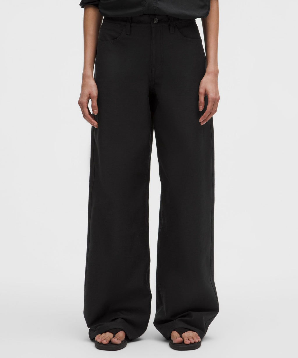 EasyFive Low-Rise Classic Wide-Leg PantShort