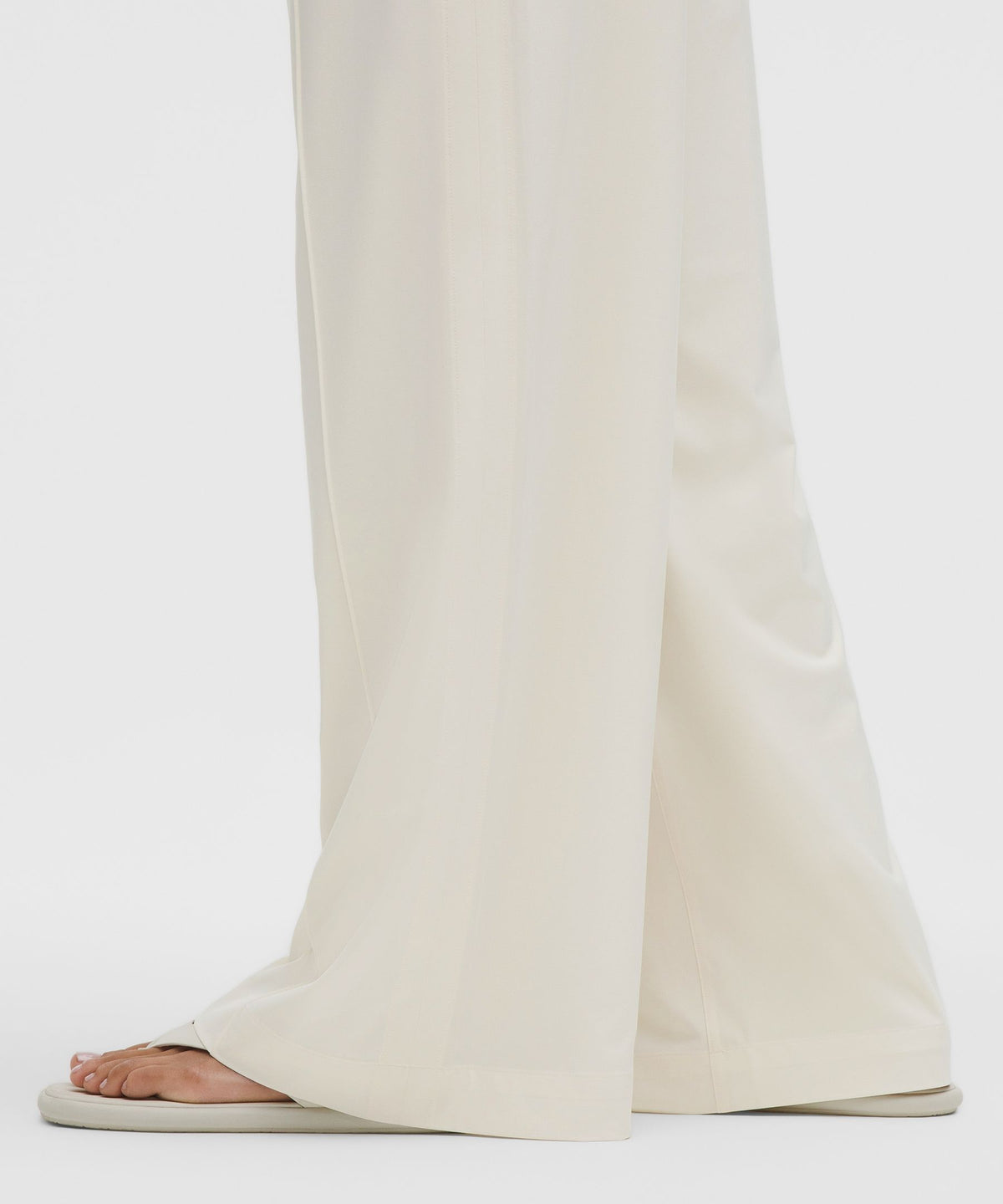 Breezily Mid-Rise PantShort