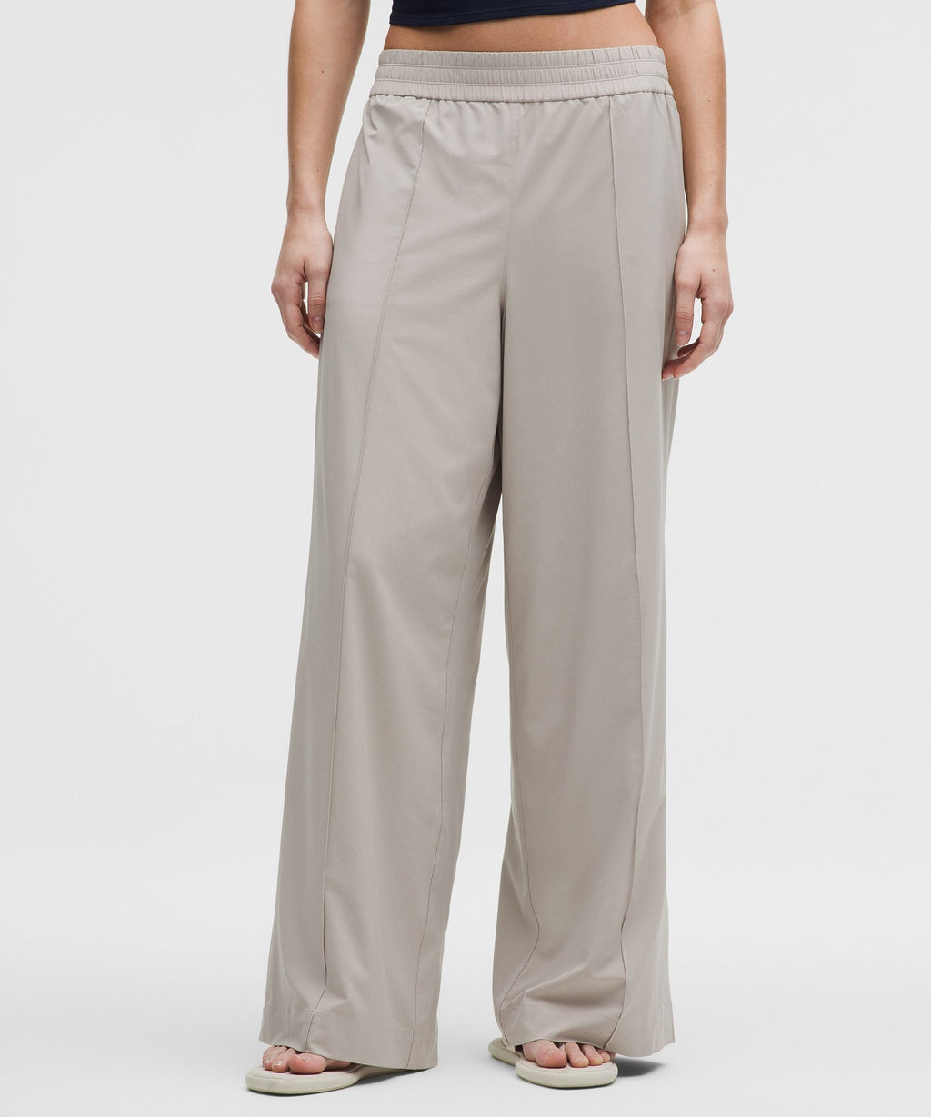 Breezily Mid-Rise PantShort