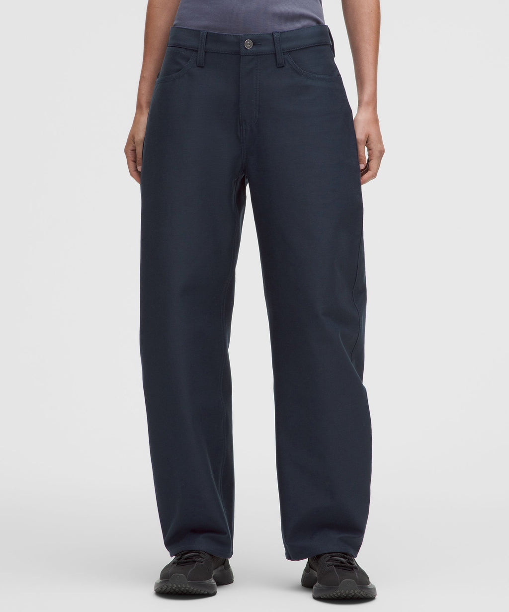 EasyFive Low-Rise Barrel-Leg PantShort