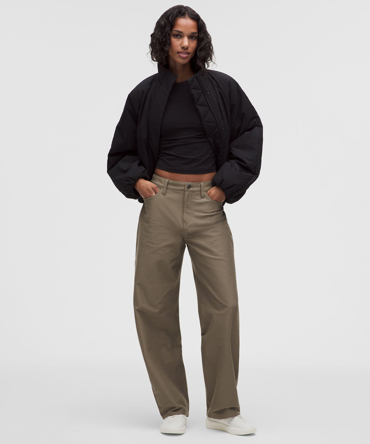 EasyFive Low-Rise Barrel-Leg PantShort